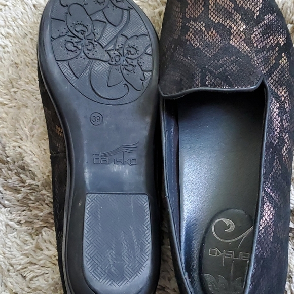 Dansko Olivia Bronze Snake Slip On Loafers… - Picture 5 of 8